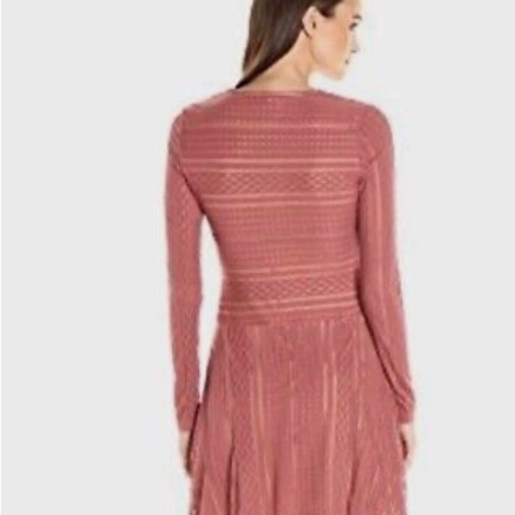 BCBG MaxAzria Women’s Kinley Long Sleeve V-neck Dress in Sepia Rose size S. - Picture 5 of 6